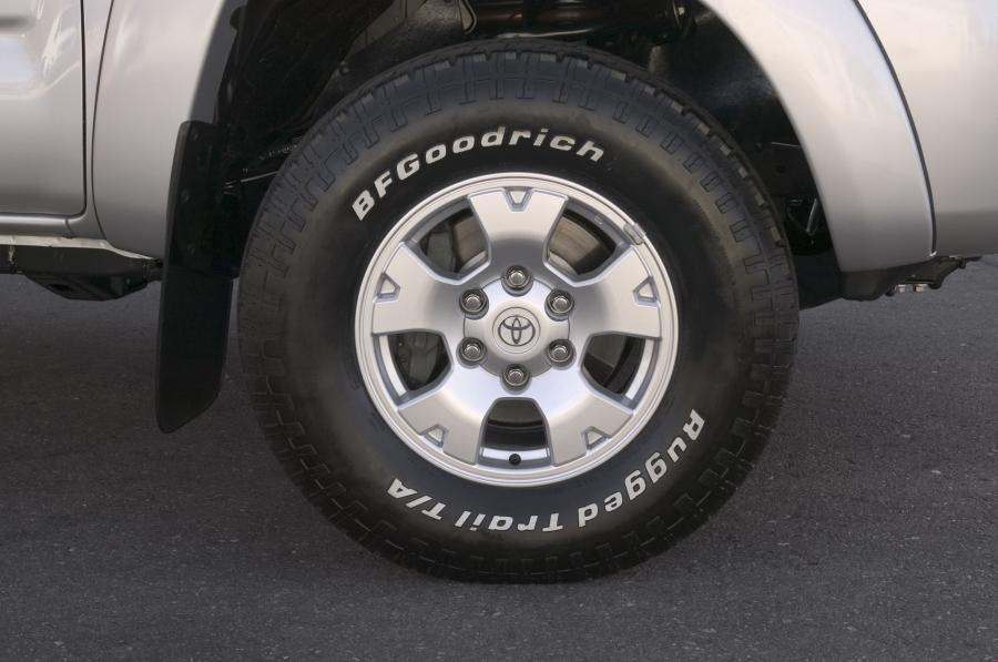 Toyota Tacoma 2006 года  (фото 34 из 84)